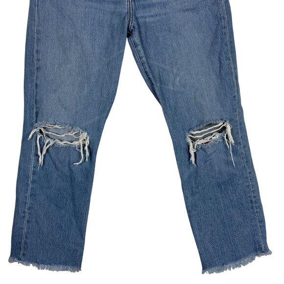 Levi's Wedgie Straight Button Fly Jeans Sz 28 Big E Distressed Raw Hem Cropped - Picture 3 of 13